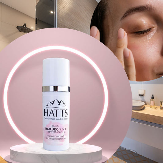 Die Augenpartie benötigt spezielle Feuchtigkeitspflege. HATTS Hyaluron Gel mit Hyaluronsäure, Vitamin C + E und Bio Aloe Vera revitalisiert und spendet Feuchtigkeit.