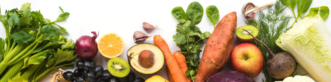Antioxidantien in der Hautpflege – Vitamin C, Vitamin E und pflanzliche Öle als natürlicher Schutz, HATTS Naturkosmetik aus dem Allgäu